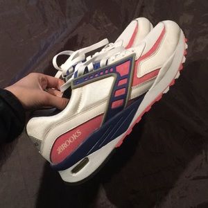 BNWOT Brooks running shoes!